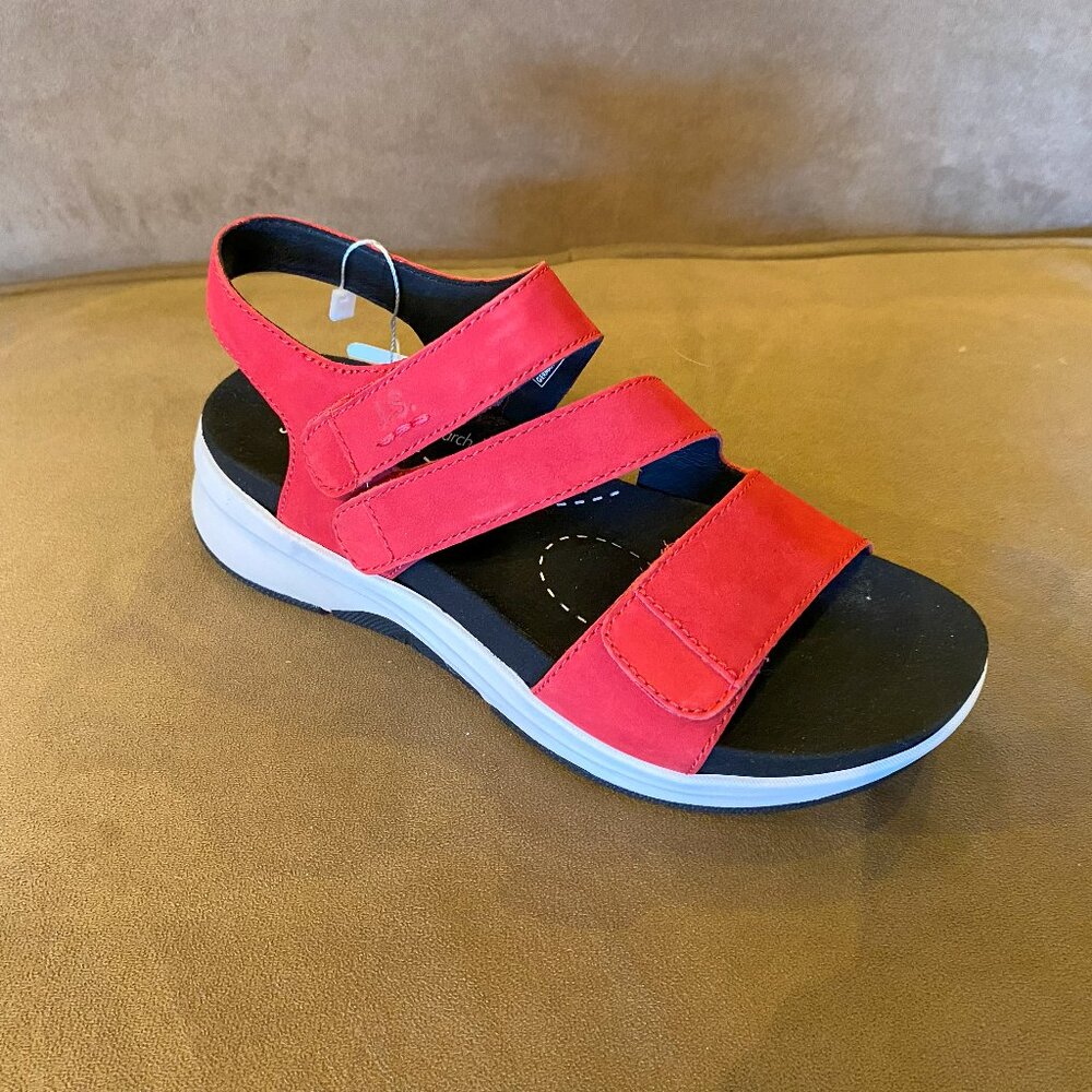 Josef Seibel - Estelle 03 Red - Multiple Sizes (NEW W/ BOX)